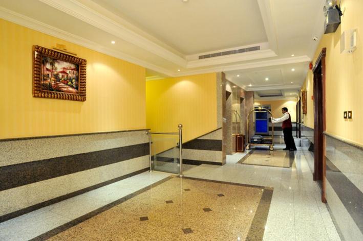 Jeddah Lake Hotel Exterior foto